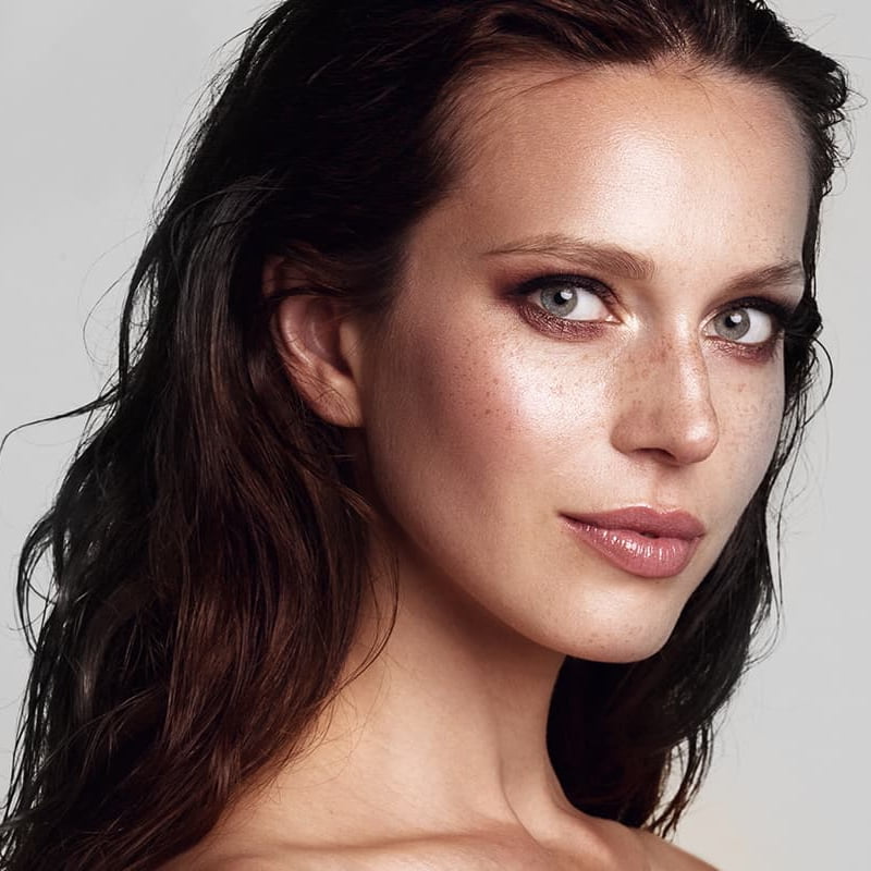 Natürliches Aussehen durch die Kombination von BTX und Hyaluron